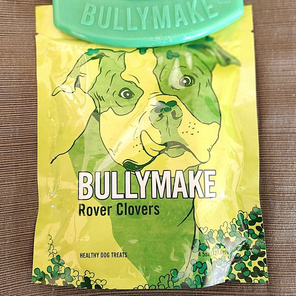 BULLYMAKE Dog Nylon Power Chew Toy St. Patrick's Set- Lips & Treats - NEW - Picture 4 of 5
